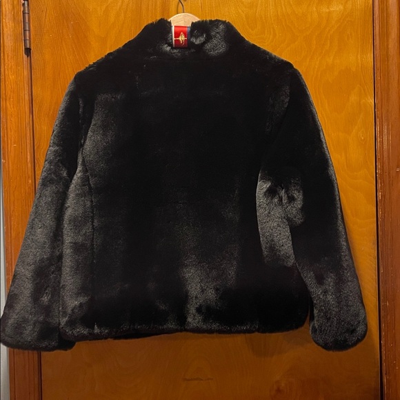 Pretty Rugged Faux Fur Jacket - Picture 6 of 10